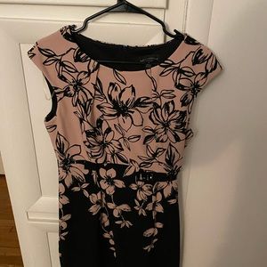 Black and Pink Floral Dress with Belt Connected Apparel Size 8